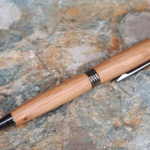 canterbury-cathedral-pen